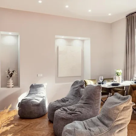 New Luxus I Two Kingbeds I Center Daire